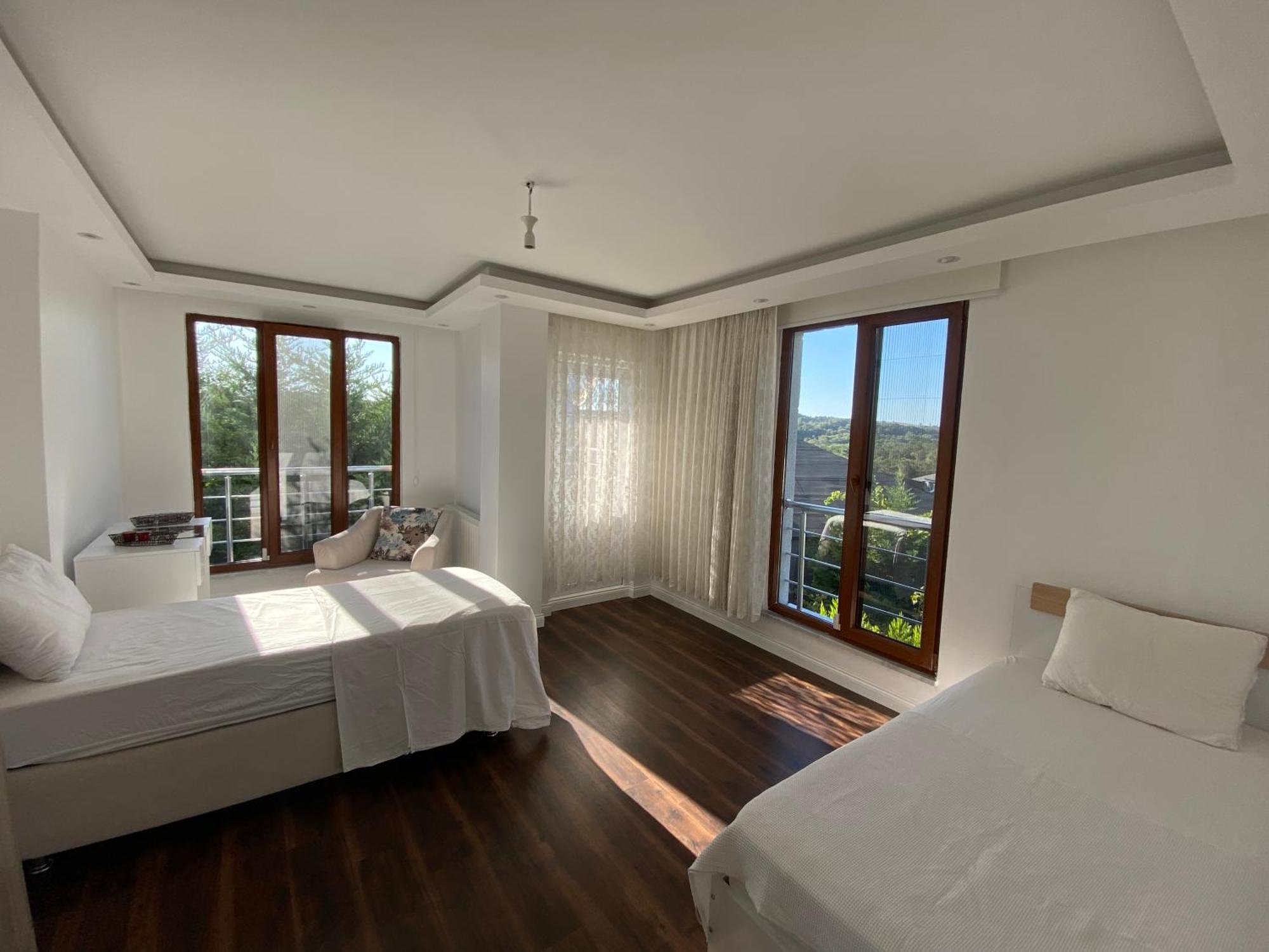 Airport Villa Hotel Arnavutkoy Экстерьер фото